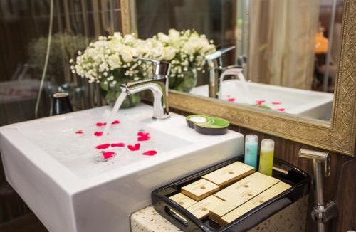 Hang Bo Hotel | Hanoi Golden Holiday Hotel