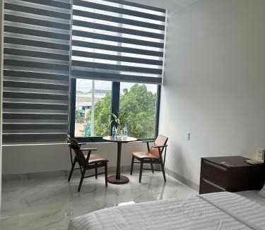 Tan Uyen Town Hotel | Suri Motel