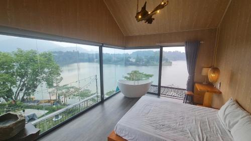 Chuong My Other | Omvibe Retreat Miễu Lake Chương Mỹ