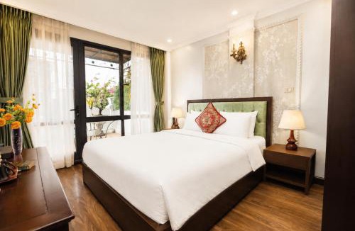 Hang Buom Hotel | Golden Sail Hotel & Travel