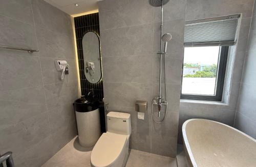 Tam Ky Hotel | Palm Hotel