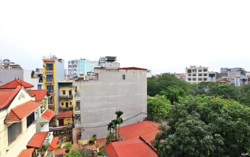 Tay Ho Hotel | Paradise Apartment Xuan La