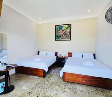 Vinh Hy Hotel | Homestay Ánh Dương - Sunshine