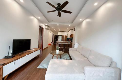 Nhat Tan Hotel | Paradise Home - 51 Alley 06 Trinh Cong Son
