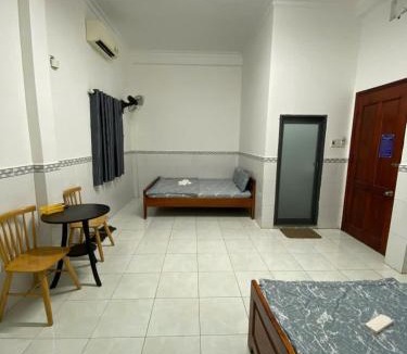Trang Bom Hotel | Nhà Nghỉ 36
