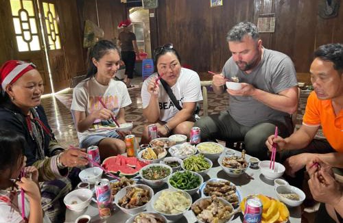 Sa Pa House | Red Dao Homestay and Entire bungalow