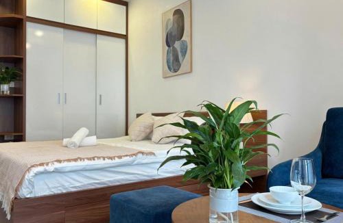 Nhat Tan Apartment | West Lake & Lotte Residence, 200m to West Lake & Lotte Mall