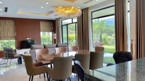 Luong Son Villa | Ivory Suny Villas 3 ngủ - Nơi chạm vào mây trời Hoà Bình