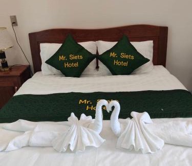 Le Thuy Hotel | MR SIETS hotel