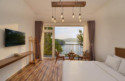Da Lat Hotel | Romeo & Juliet's Hồ Tuyền Lâm Dalat