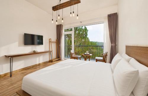 Da Lat Hotel | Romeo & Juliet's Hồ Tuyền Lâm Dalat