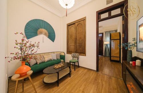 Hang Buom Apartment | Old Quarter Boutique Apartments with lift by Ssens Homes