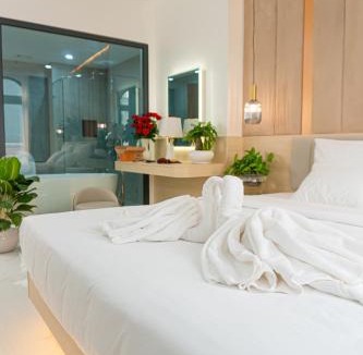 Nhat Tan Hotel | A89 West Lake Hotel