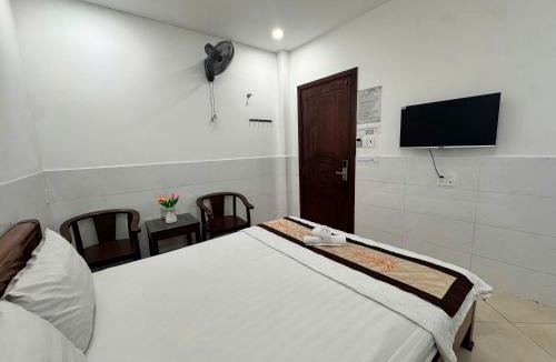 District 12 Hotel | Khách Sạn Thúy An