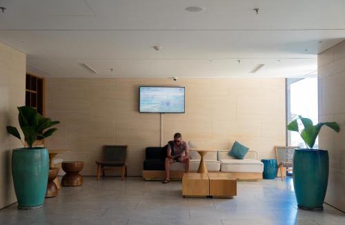 Suoi Nuoc Beach Hotel | Sunset Ridge Condotel Apec Mandala Mui Ne