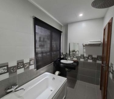 Dong Hoi Apartment | 1971 Hotel