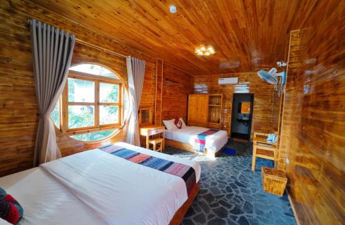 Hau Thao Hotel | MT Homestay Terraced Fields - Sa Pa Trekking Tour Tả Van
