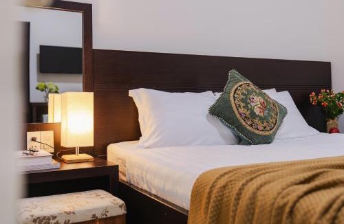 Da Lat Hotel | The 22December Hotel DaLat - Ngay Trung Tâm & Chợ Đêm
