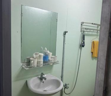 Binh Thanh Hotel | CoCo 165