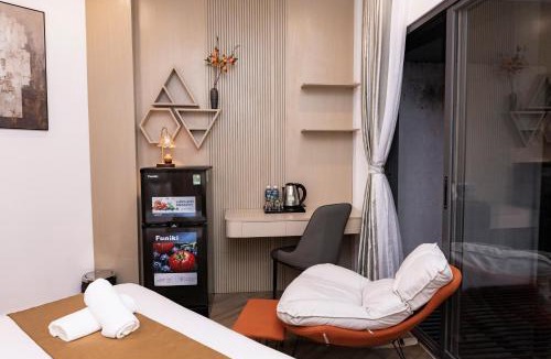 Hang Xanh Hotel | HomeAi Apartment - Binh Thanh near Landmark 81
