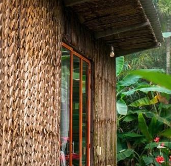 Giong Trom House | Nông Trại Thảnh Thơi
