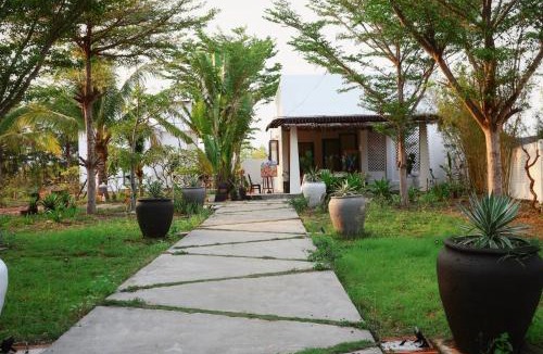 Ho Tram Apartment | Art Hill Villas