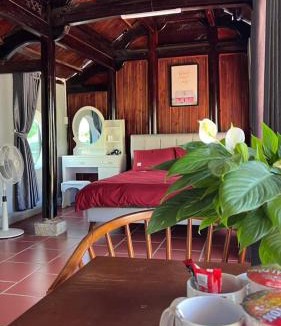 Duc Trong Cabin | Homestay Nhà Hí
