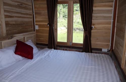 A Luoi Cabin | Anor Farmstay Bungalow - Family
