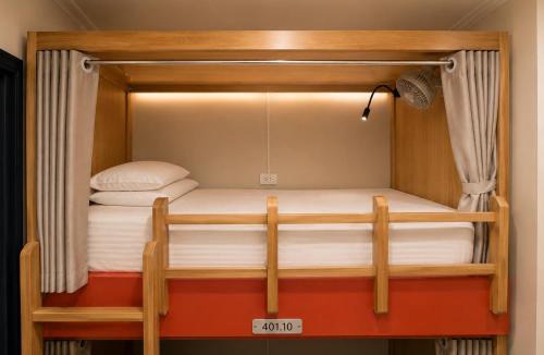 Hang Buom Hotel | Awesome Hanoi Hostel & Travel