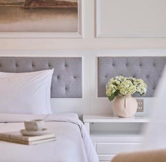 Phuong 10 Hotel | Nature Hotel and Suite