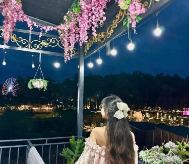 Moc Chau Bed & Breakfast | Gaubong House