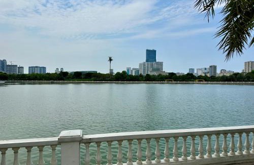 Tu Liem Apartment | Stylish Urban Studio Apartment Near Marriott Hotel at Green Bay Hanoi District