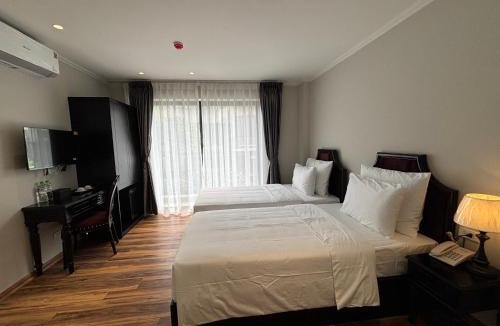 Hang Buom Hotel | Classy Central Hotel