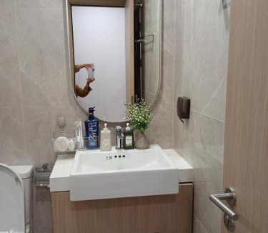 District 9 Hotel | Marina vinhomes