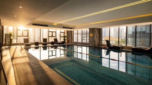 My Đinh Hotel | H-Vista WestGate Suites