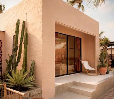 East Ham Tien Beach Villa | Villa 7 Bedroom Sea View