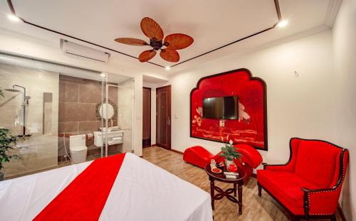 Soc Son Hotel | Lake Hotel Sóc Sơn