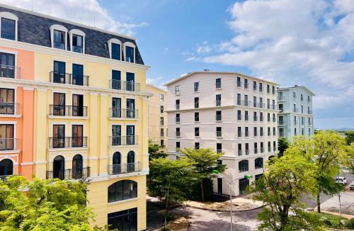 Long Beach Hotel | Pearl & Pepper Boutique Hotel & Social Hub
