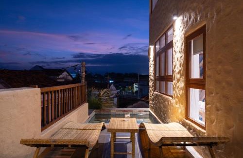 Dong Hoa Villa | Luxury Beach View Pool hot tub Villa for Long Stay
