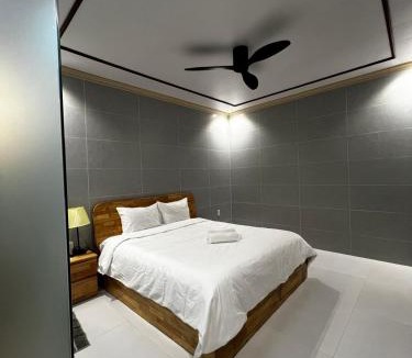 Old Quarter Apartment | Bình Minh Homestay Mũi né