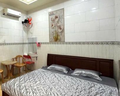 Nui Sam Hotel | Nhà Nghỉ Kim Chi - Trung tâm Miếu Bà Núi Sam
