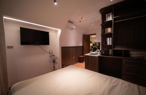 Van Mieu Hotel | Amsphere Homestay & Restaurant