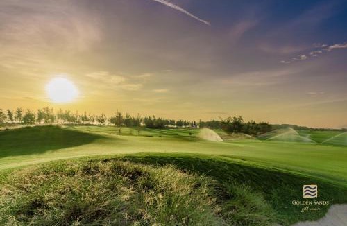 Phu Vang Hotel | Golden Sands Golf Resort