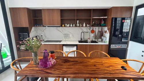 Dong Hoi Apartment | An Nhien Villa and Home