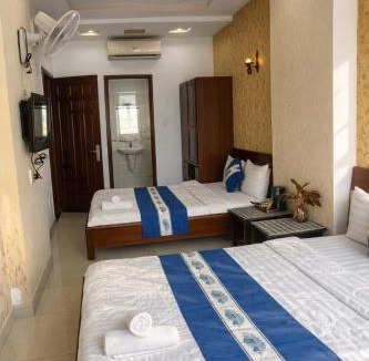 Tan Thuan Dong Hotel | Quang Huy Hotel