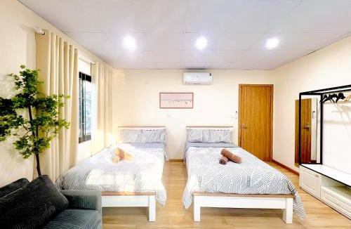 Đien Bien Hotel | LushStay Hanoi Train Street Central Hoan Kiem