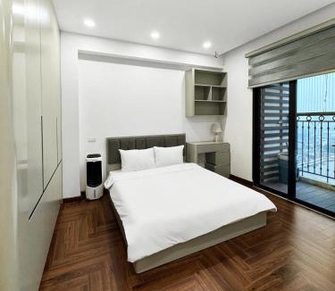 Hoang Mai Apartment | Three Bedroom Apartment Times City