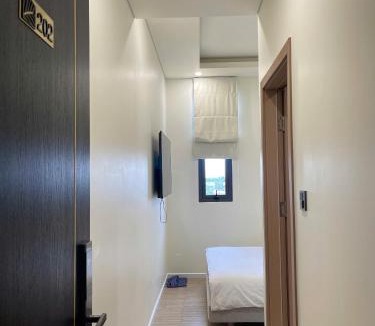 Long Xuyen Hotel | Lá Riverside Boutique Hotel