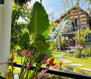 Soc Son Hotel | Thustay Villa