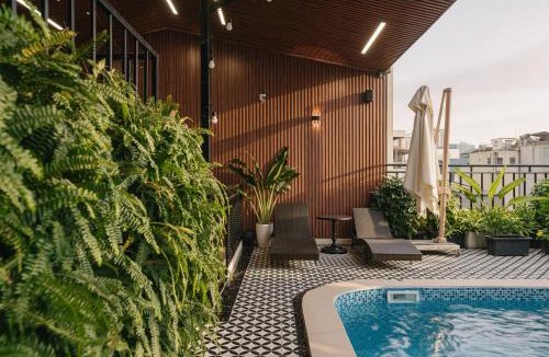 Trung Hoa Nhan Chinh Hotel | Quatorze Hotel
